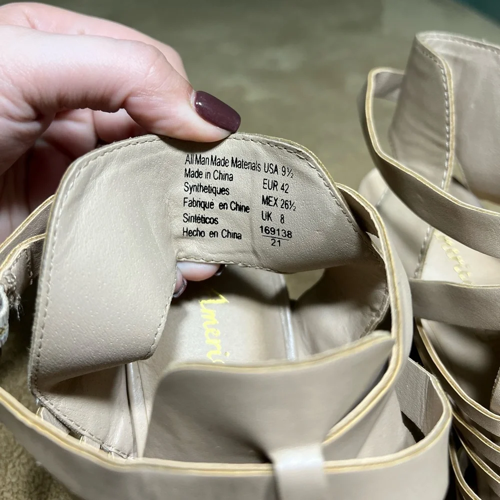 American Eagle heels - Picture 4 of 4